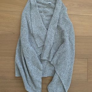 Old navy cardigan (no sleeves)